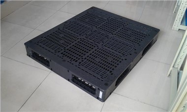 Pallet Plastik Tugas Berat 1200*1000